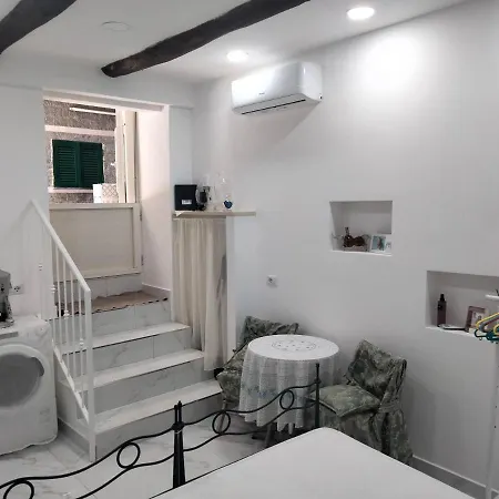 Casa Luisa アパート ナポリ